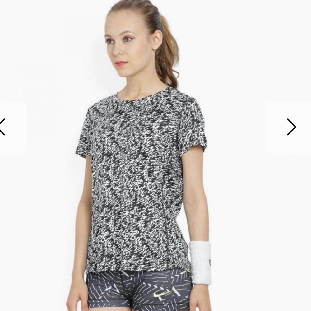 Nike Crakle Mile short sleeve shirt